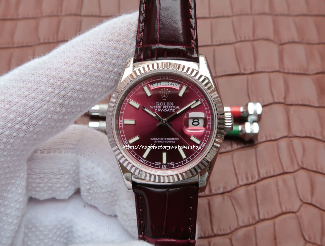 Franken Rolex DayDate 36 18K White Gold Red Dial/Strap 118139 The N Factory