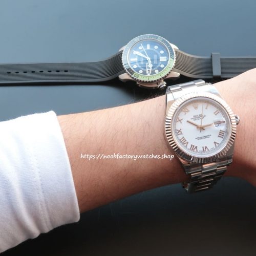 difference between apple watch 4 and nike apple watch